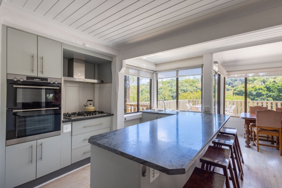 3 Bedroom Property for Sale in The Crags Western Cape